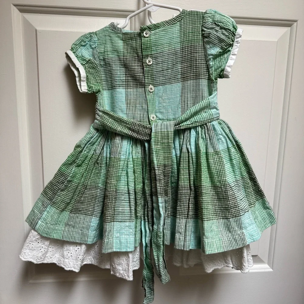Well Dressed Wolf Holiday Plaid Green White Peter Pan Style Collar Girls size 2T